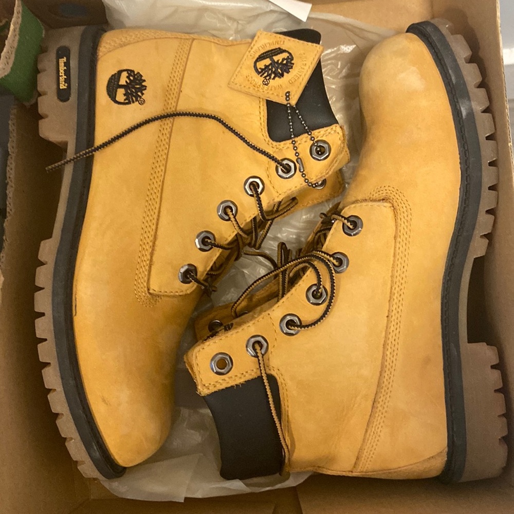 Timberland Boots youth size 5.5